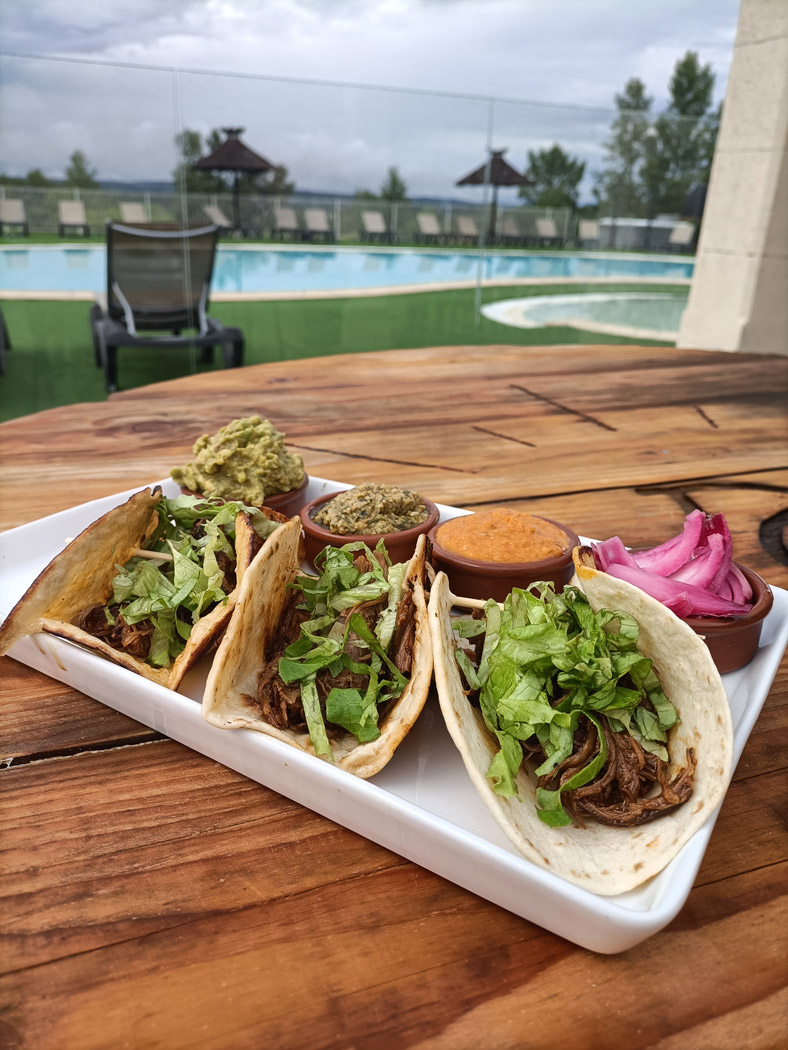 Le Restaurant-Bar-Glacier Village de Gîtes Le Domaine des Garrigues - Grospierres | Village de gîtes avec Restaurant-Bar-Glacier